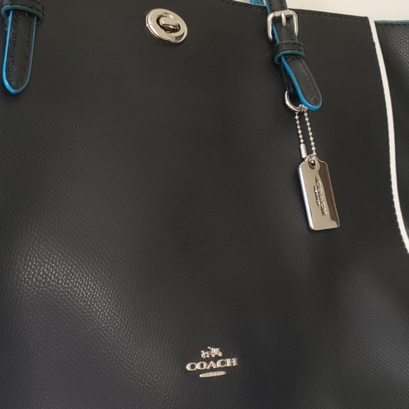 Coach Tote Bag - Picture 2 of 8